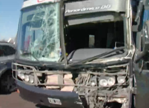 Impactante choque en cadena en el Acceso Sur