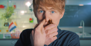 POLÉMICA: Youtubers prueban y enseñan cómo se fabrican diferentes drogas