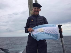 La única mujer en el submarino advirtió a su familia sobre los problemas mecánicos