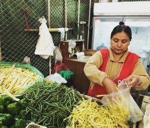 La venta de frutas y verduras cayó un 50% en Mendoza