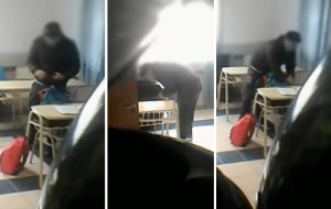 Video: Filman a un docente cuando les roba a sus alumnos