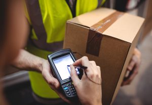 Descubrió que su novio le era infiel gracias al chico del delivery