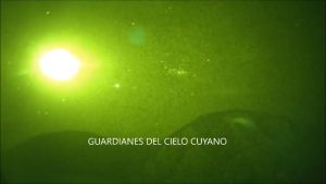 Video: Una misteriosa luz en el cielo causó conmoción en San Juan