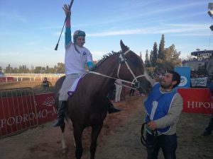 Gallileo´s Town se quedó con la copa Canal 9 en el Clásico Santo Patrono Santiago