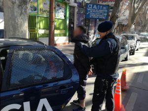 Mendoza: Robó objetos policiales pero lo detuvieron por otro delito