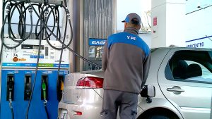 Este domingo volvieron a subir los precios de los combustibles