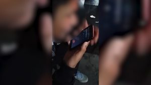 Se filmó reportando una falsa alarma de bomba en una escuela