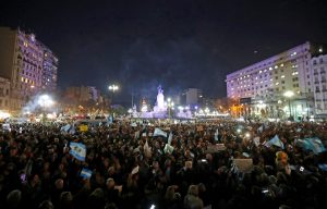 Miles De Personas Marcharon Para Pedir El Desafuero De Cristina