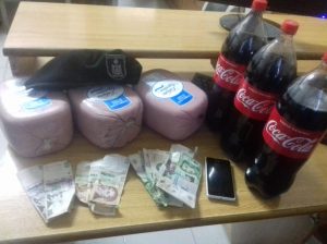 Godoy Cruz: Pareja robó jamón cocido, 3 gaseosas y $175 a una pizzería