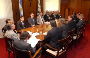 Reelecciones: fracasó la audiencia entre intendentes y Gobierno