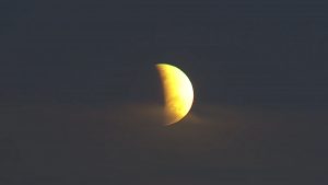 Cómo se vio el eclipse lunar en Mendoza