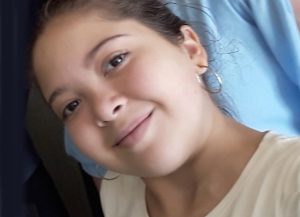 Una nena de 13 años necesita ayuda para su trasplante de pulmón