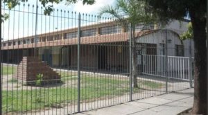 Un colegio no acepta alumnos que no se perciban con su sexo biológico