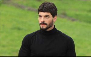 Hercai: ¿Cómo reaccionó el actor principal al escuchar el doblaje en español?