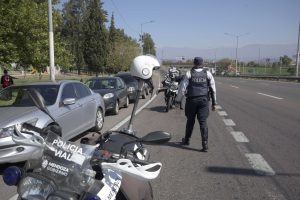 Accidente vial en Godoy Cruz: se le incrustó un remolque en el parabrisas