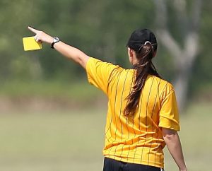 ¿Querés ser árbitro de fútbol? Godoy Cruz lanza su curso para hombres y mujeres