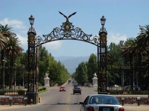 ¿Cuándo sale el sol en Mendoza y sube la temperatura?