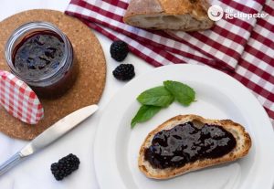 Merienda gasolera: hacé dulce con el fruto del árbol que está en la esquina de tu casa y ahorrá más de $5 mil