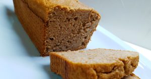 Merienda gasolera: hace este budín de banana sin huevos