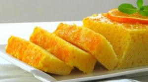 Merienda gasolera: aprendé a hacer este rico budín de naranja exprés sin horno