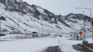 Atención: el Paso Cristo Redentor continúa cerrado este domingo