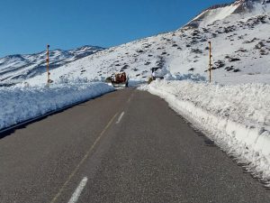 Importantes nevadas: se puede llegar a Las Leñas y restringen el paso a la Laguna de Horcones