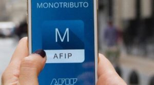 Monotributo social: ahora deberán abonar una parte de la obra social ¿cuánto van a pagar por mes?