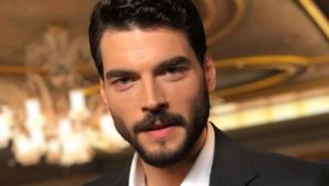 "Mi primer cumpleaños sin abrazarte ni escuchar tu voz ", el desgarrador mensaje del actor de Hercai