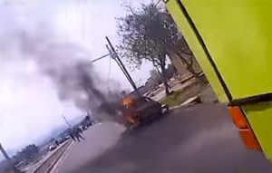 Una locura: atacaron a bomberos voluntarios que fueron a apagar un incendio en Godoy Cruz