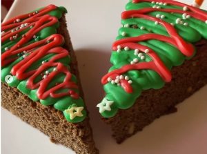 Navidad gasolera: hacé estos brownie de chocolate con forma de pinitos por menos de $4500