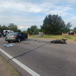 Mendoza: un hombre  de 34 años falleció tras chocar en su moto contra un auto