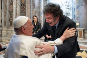 "Le pedí perdón": Milei recordó su última charla con el papa Francisco