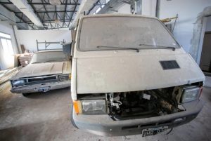 Remate en Mendoza: la UNCuyo subastará una Renault Express y una Ford Ranchera entre otros vehículos en desuso