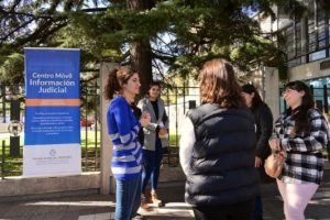 ¿Necesitás asesoramiento legal?: mirá dónde y cuándo podés acceder al móvil gratuito