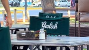 “La inseguridad es terrible”: dejaron los condimentos arriba de una mesa en el parque y lo que pasó los dejó sin palabras
