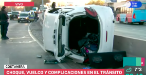 "Pensé que no la contaba, agradezco que no venía mi hija": pisó una chapa en la Costanera y volcó