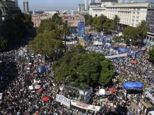 Día de la Memoria: una multitud marchó en repudio del Golpe