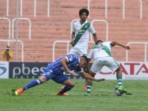 Godoy Cruz le ganó a Banfield y cortó la mala racha