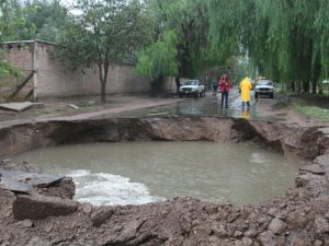 Mendoza está colapsada por la intensa lluvia