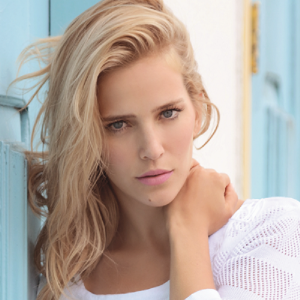 Luisana Lopilato sorprendió con un nuevo look