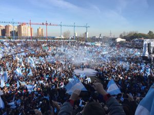 Cristina Kirchner lanzó Unidad Ciudadana ante una multitud