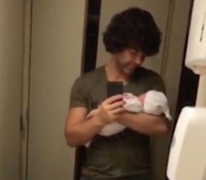 VIDEO: la canción con la que nació la bebé de Mariano Martínez