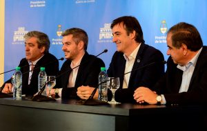 Peña confirmó que 3 ministros abandonan el Gobierno