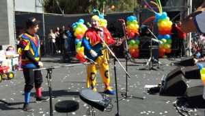 Miles de mendocinos le cantaron el feliz cumpleaños a Piñón Fijo