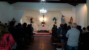 Sin piedad: Delincuentes robaron una iglesia en Maipú