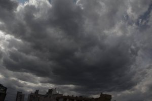 Alertan en Mendoza por fuertes tormentas