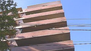 Ciudad de Mendoza: Vecinos de un edificio denunciaron a un ladrón "hombre araña"
