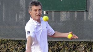 Mauricio Macri se lesionó jugando al padel con Patricia Bullrich