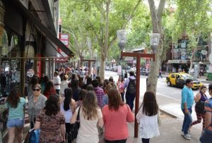 Horario corrido: Qué sectores se oponen y cuáles son las razones