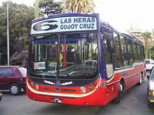Las Heras: Detuvieron al hijo de un ex boxeador por asaltar colectivos